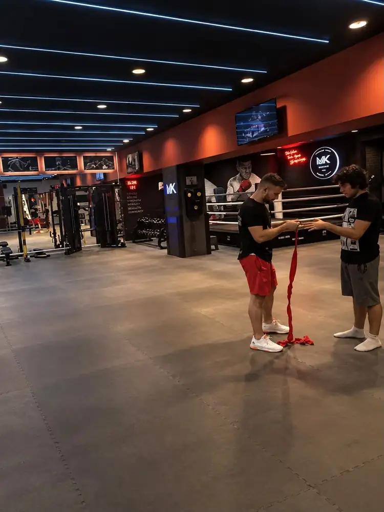 MK Fight Club antrenman alanı